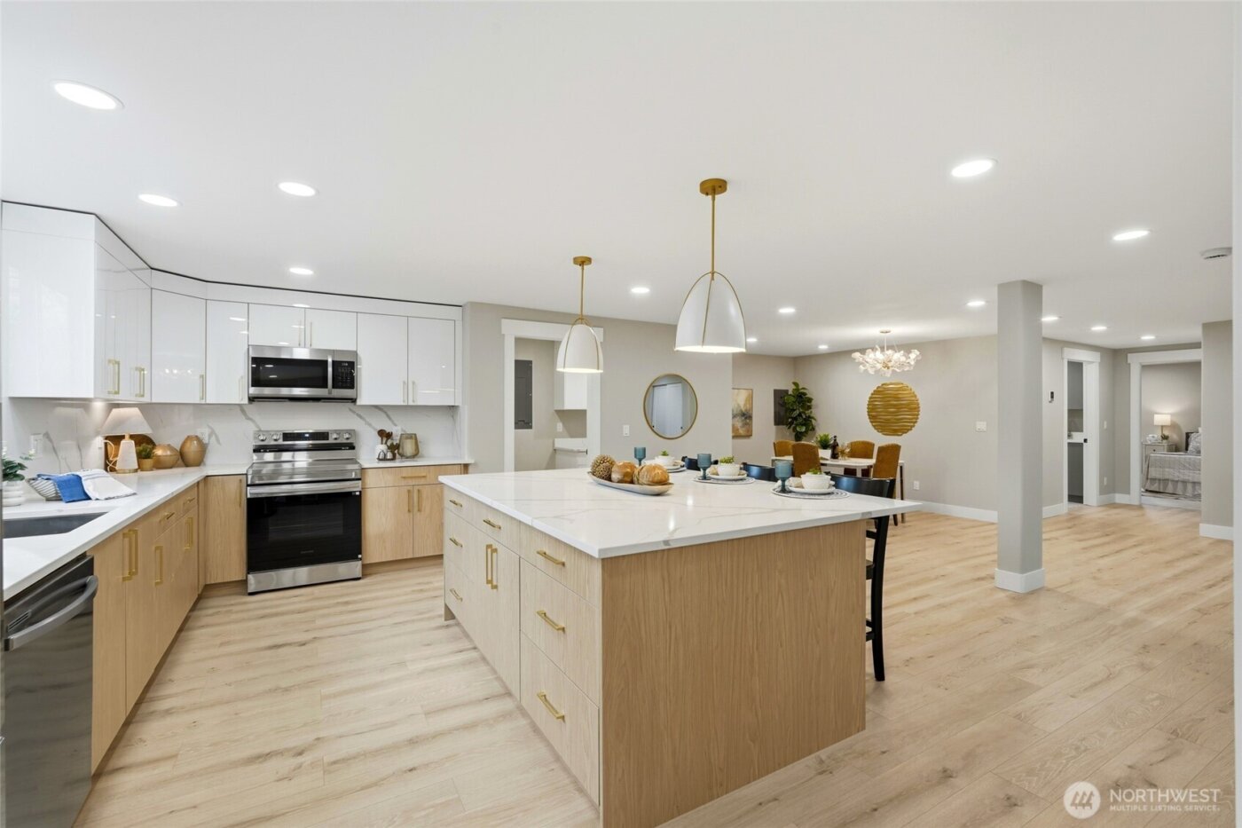 130 203rd Place SW, Lynnwood, WA 98036