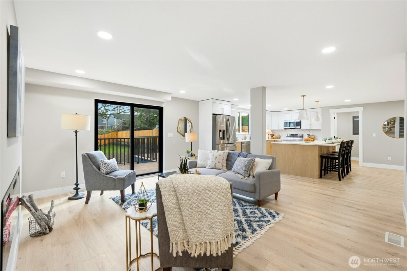 130 203rd Place SW, Lynnwood, WA 98036