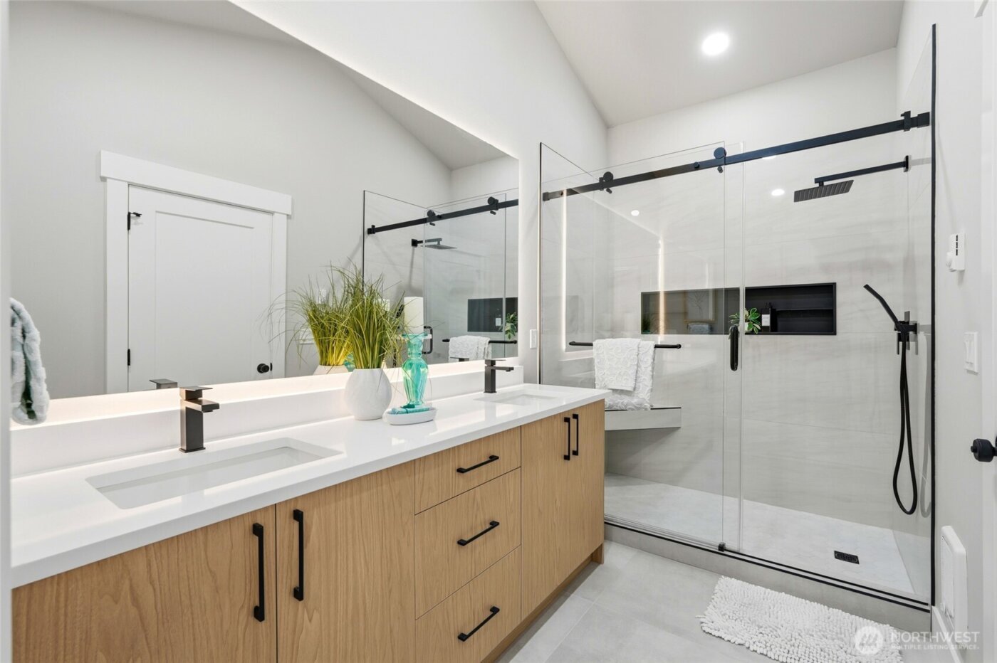 130 203rd Place SW, Lynnwood, WA 98036