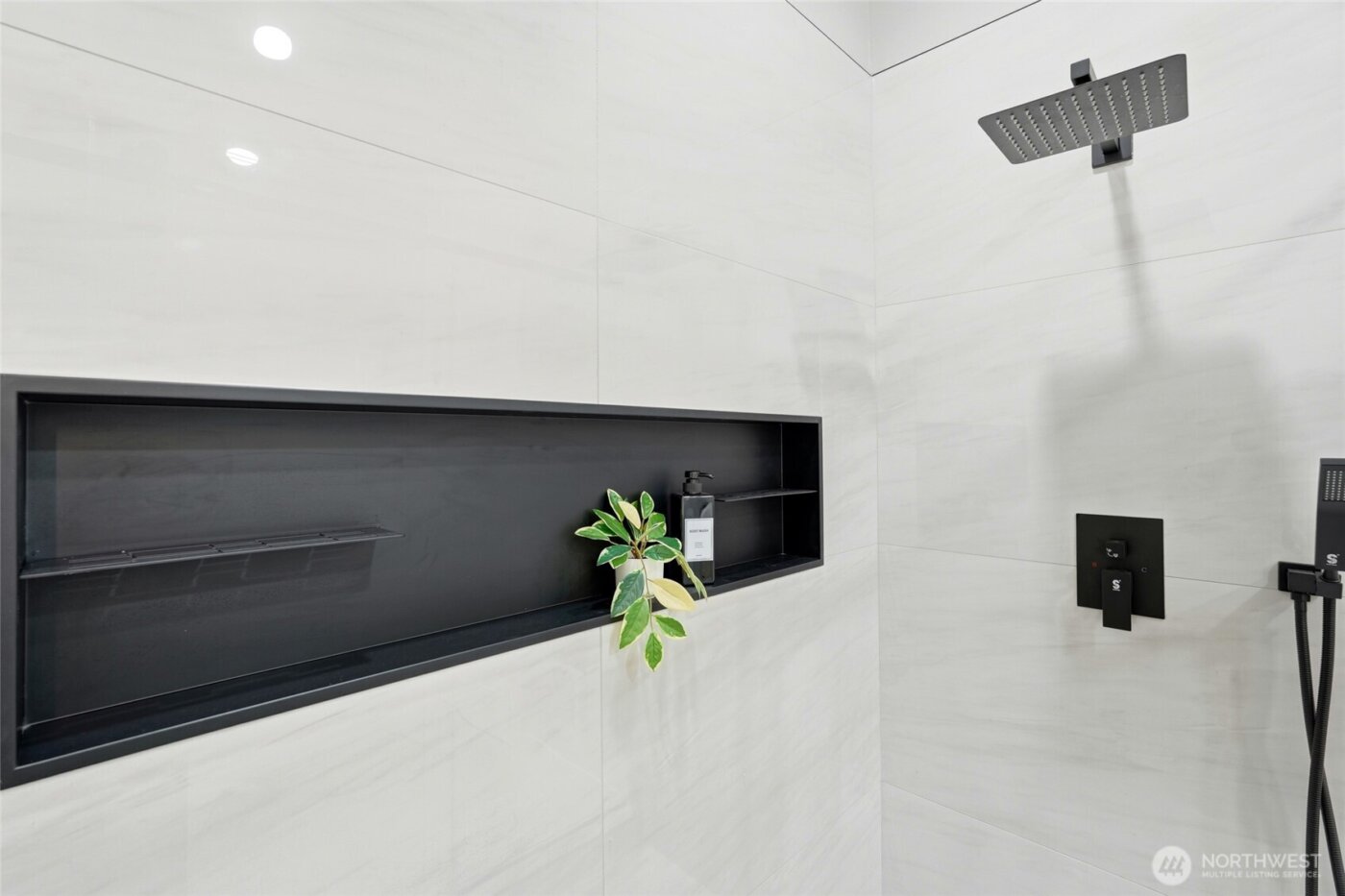 130 203rd Place SW, Lynnwood, WA 98036