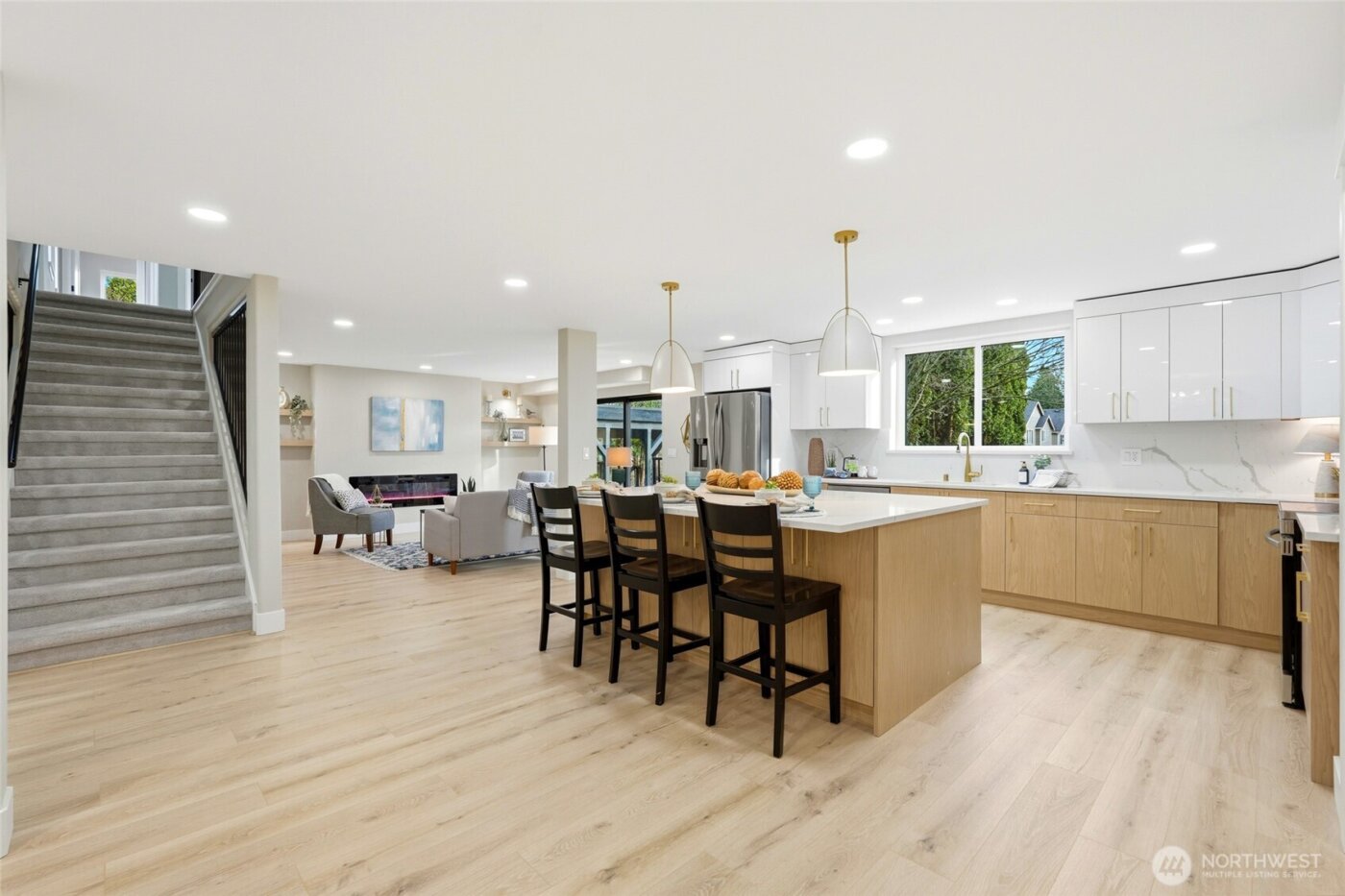 130 203rd Place SW, Lynnwood, WA 98036