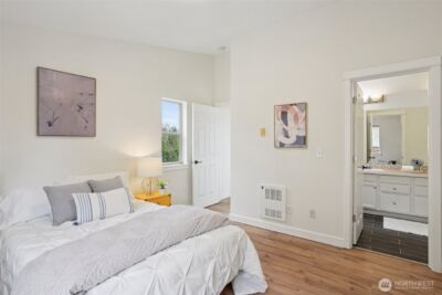 13435 Greenwood Avenue N #E, Seattle, WA 98133 - Photo 16