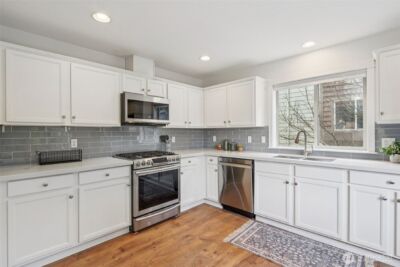 13435 Greenwood Avenue N #E, Seattle, WA 98133 - Photo 10