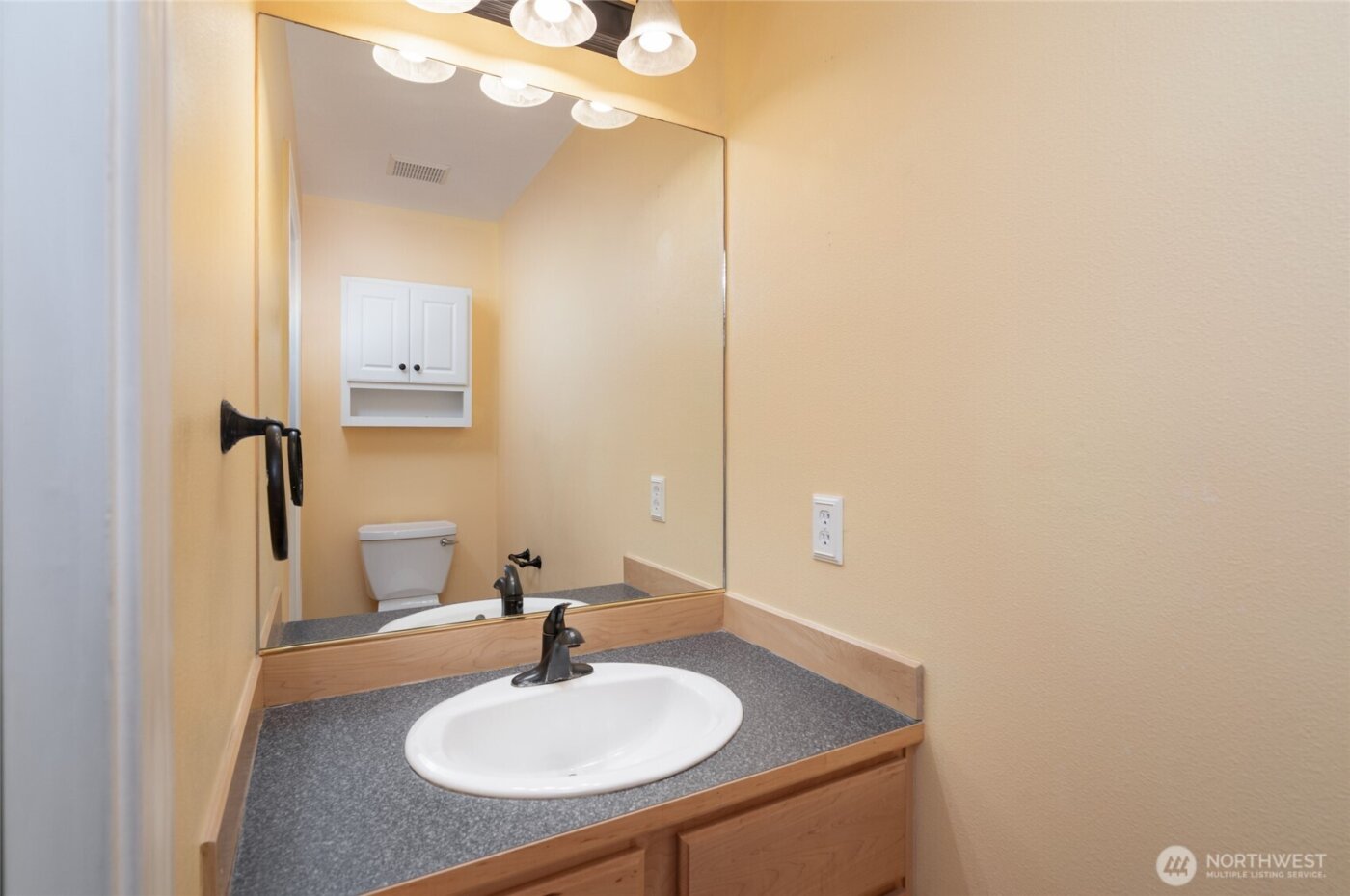 2420 14th Street , Anacortes, WA 98221