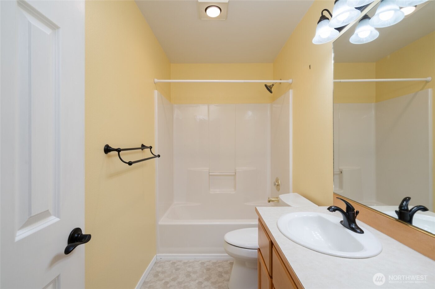 2420 14th Street , Anacortes, WA 98221