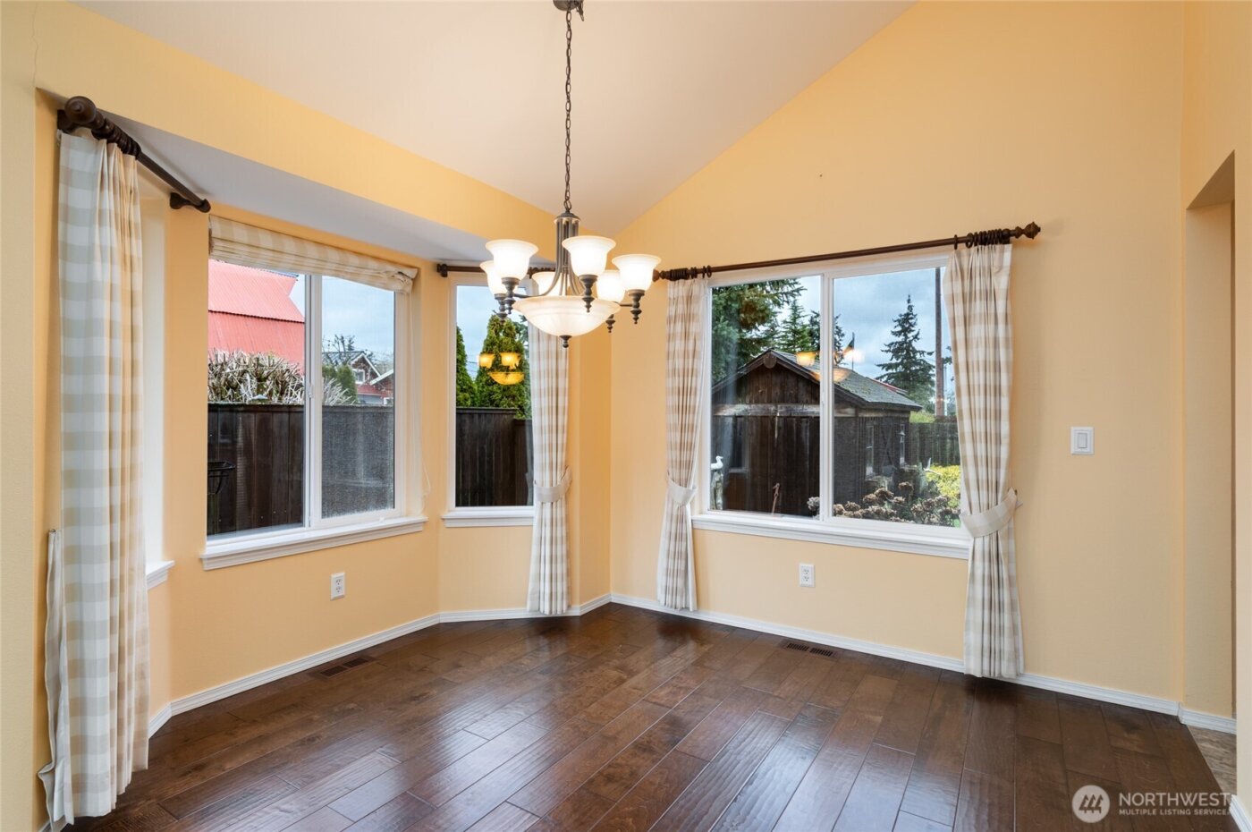 2420 14th Street , Anacortes, WA 98221