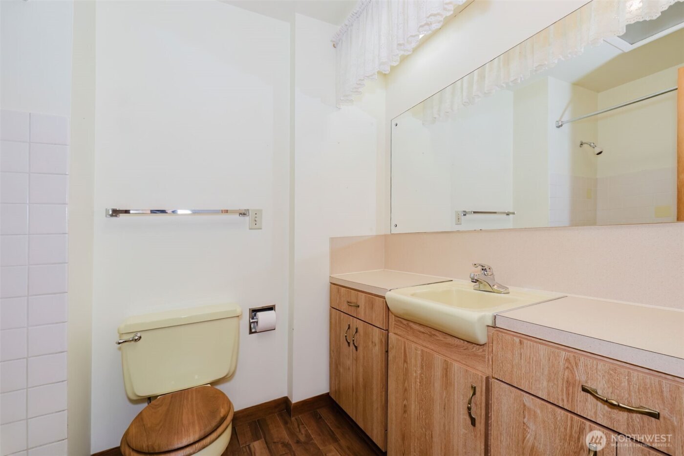 11610 19th Avenue SW, Burien, WA 98146