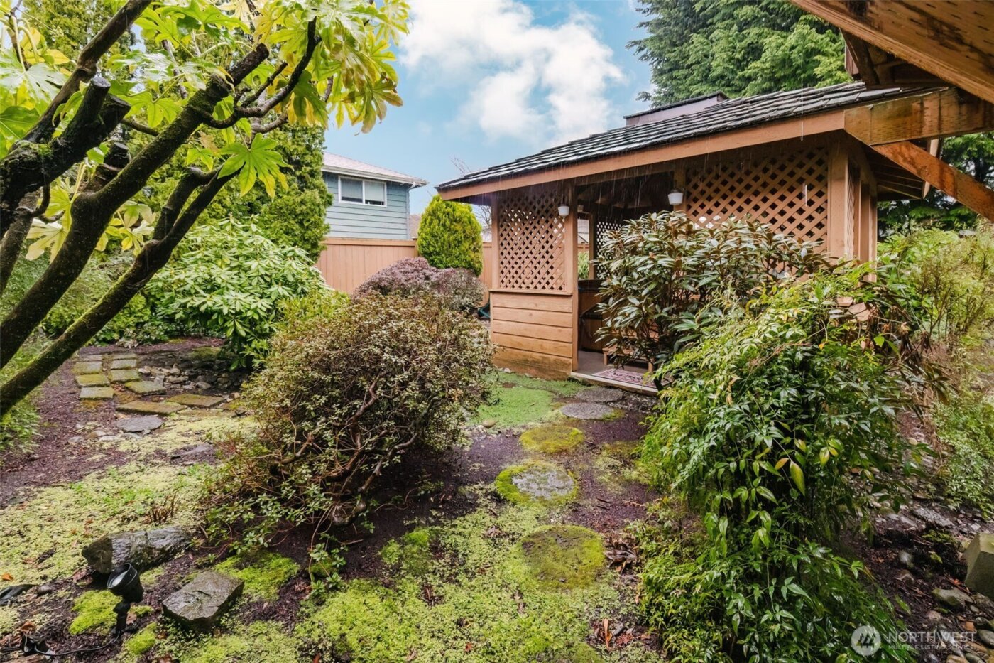 11610 19th Avenue SW, Burien, WA 98146