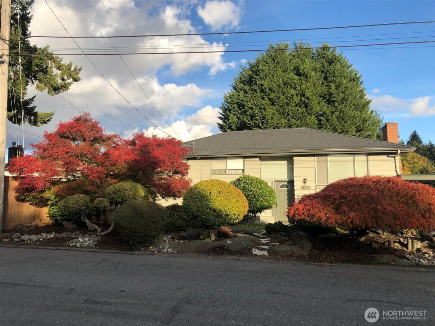 11610 19th Avenue SW, Burien, WA 98146