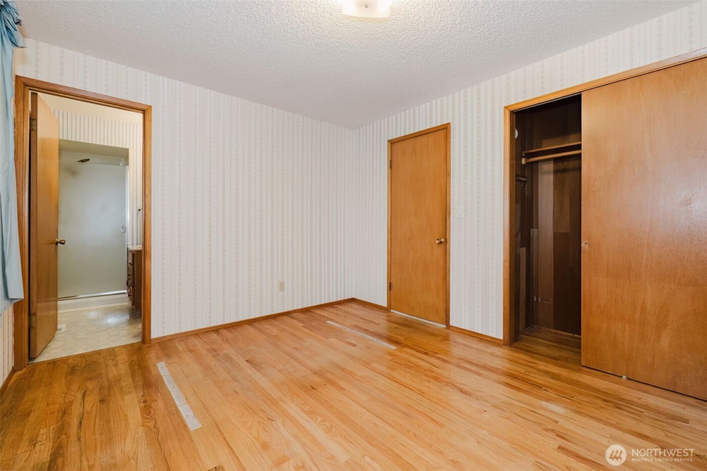 11610 19th Avenue SW, Burien, WA 98146