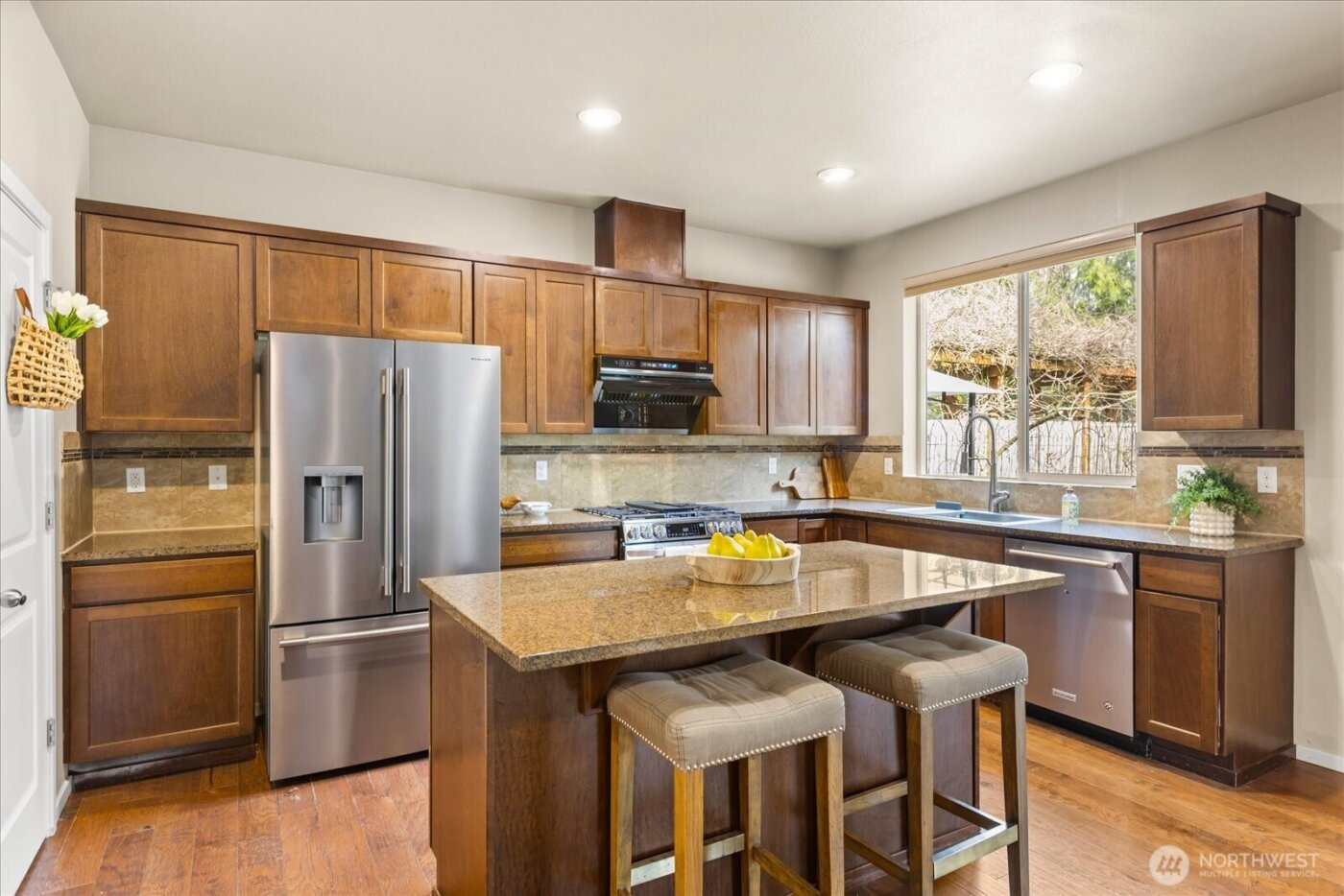 4919 79th Avenue NE, Marysville, WA 98270