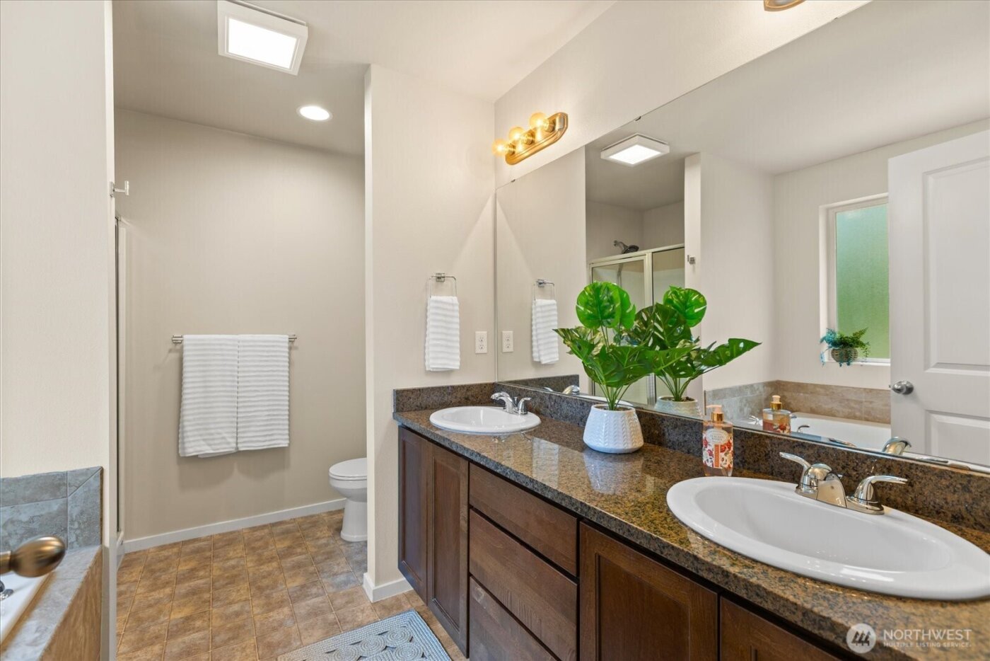 4919 79th Avenue NE, Marysville, WA 98270