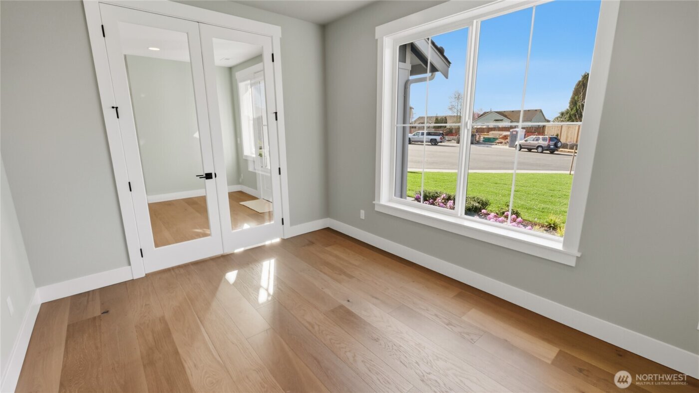 3525 173rd Place SW, Lynnwood, WA 98037