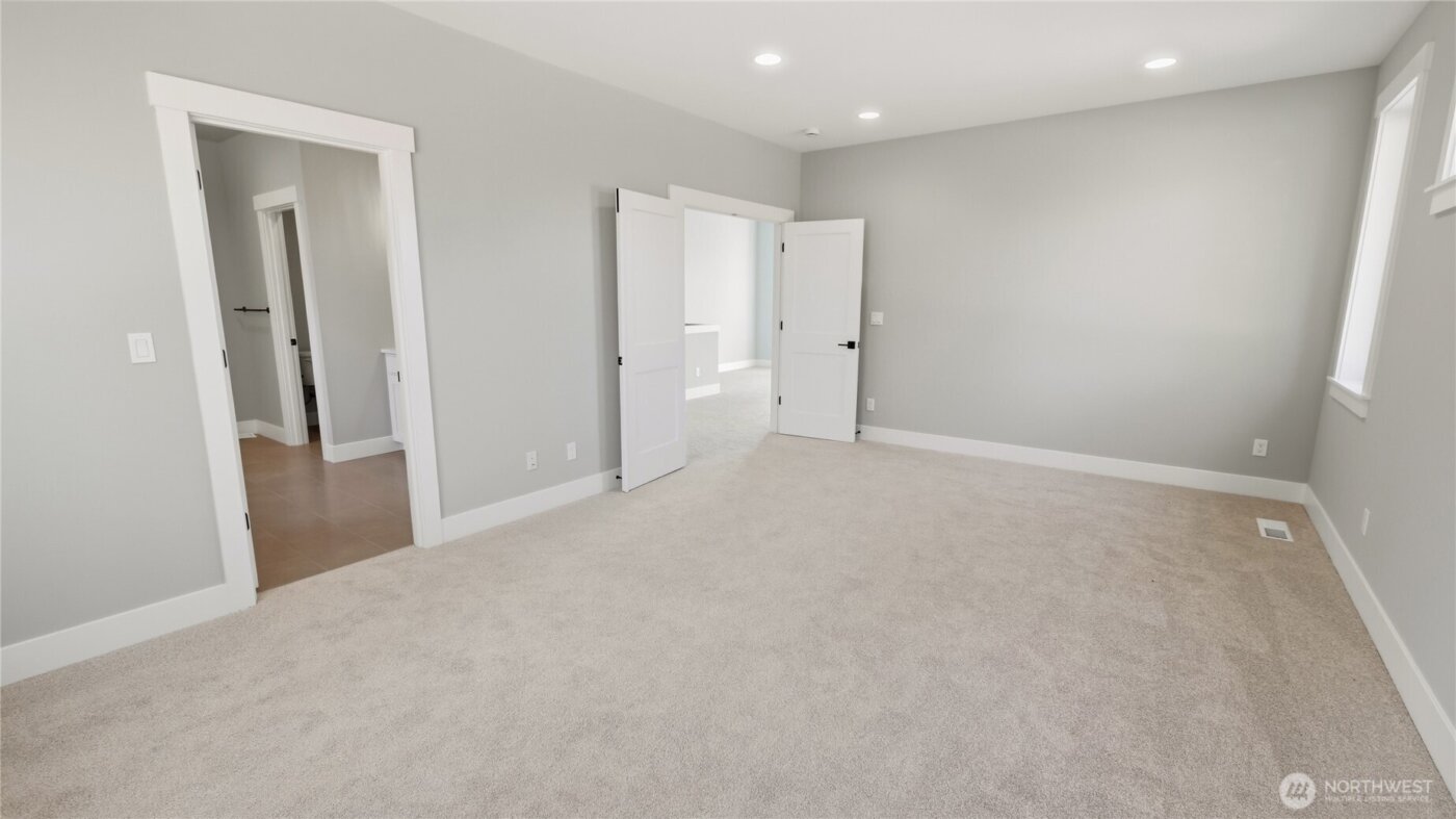 3525 173rd Place SW, Lynnwood, WA 98037