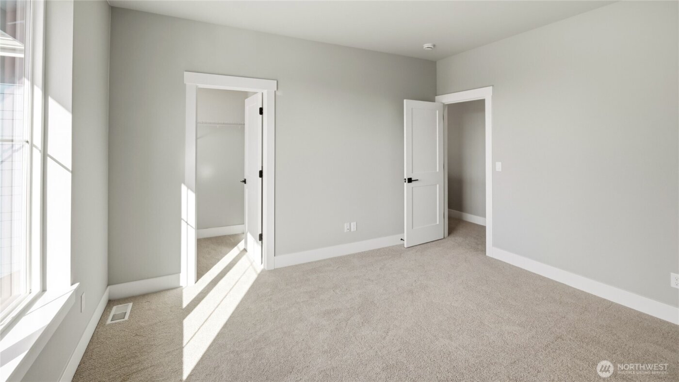 3525 173rd Place SW, Lynnwood, WA 98037