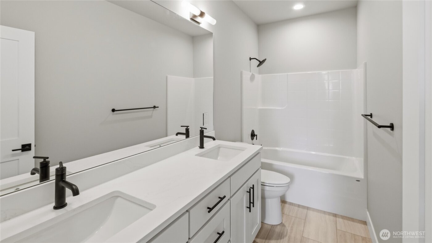 3525 173rd Place SW, Lynnwood, WA 98037