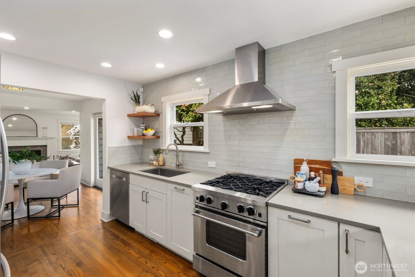 7544 31st Avenue NW, Seattle, WA 98117