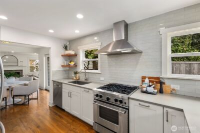 7544 31st Avenue NW, Seattle, WA 98117 - Photo 11