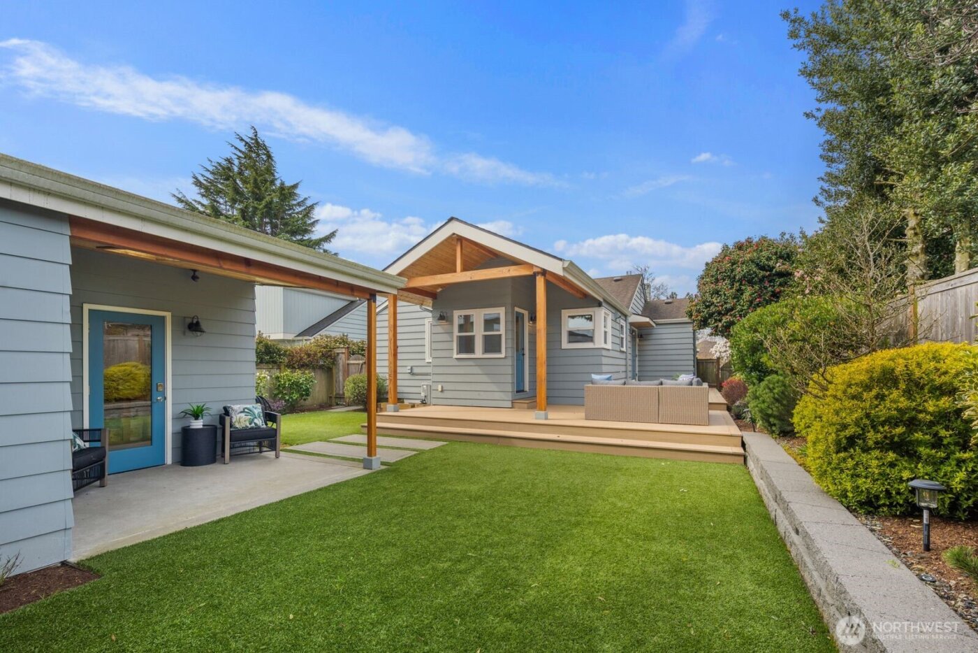 7544 31st Avenue NW, Seattle, WA 98117