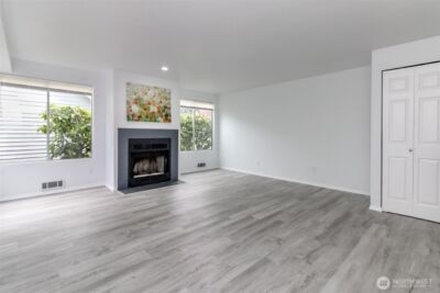 307 S 328th Lane , Federal Way, WA 98003 - Photo 11