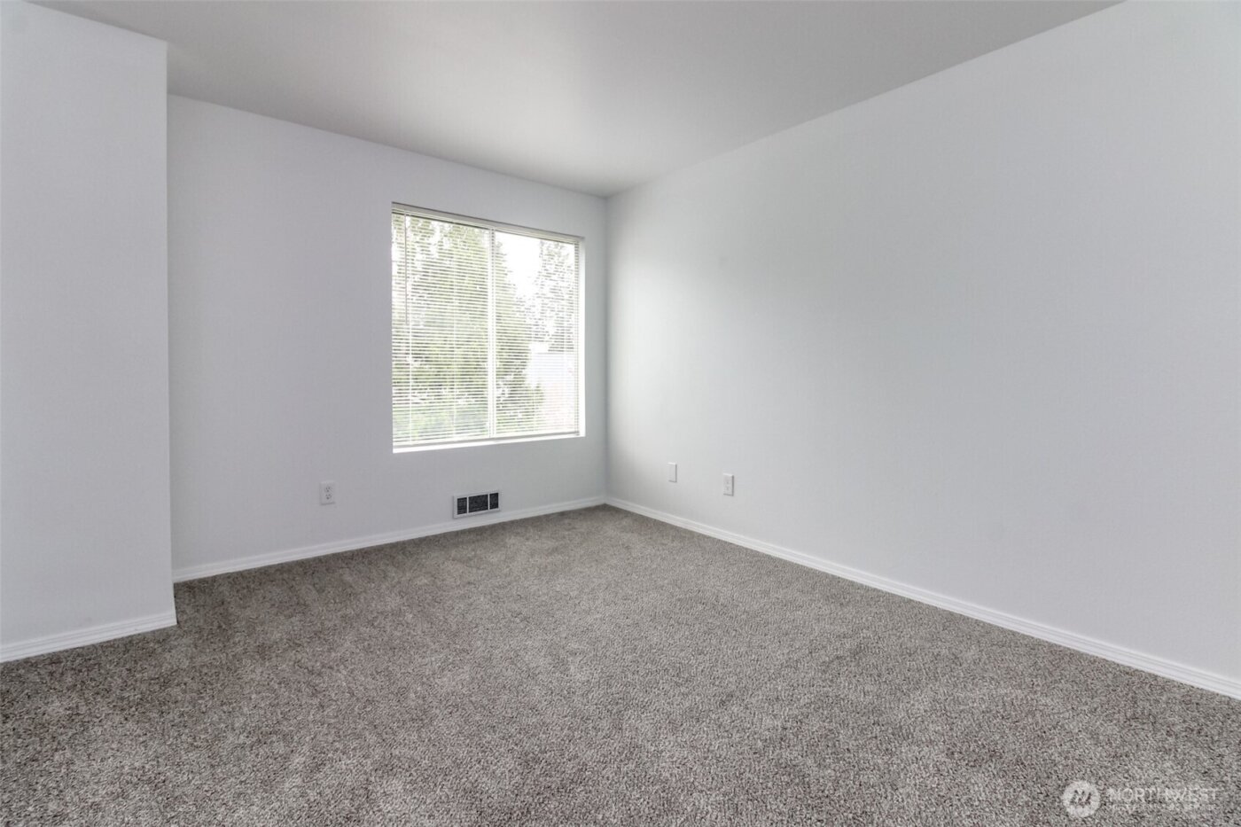 307 S 328th Lane , Federal Way, WA 98003