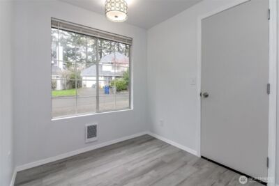 307 S 328th Lane , Federal Way, WA 98003 - Photo 8