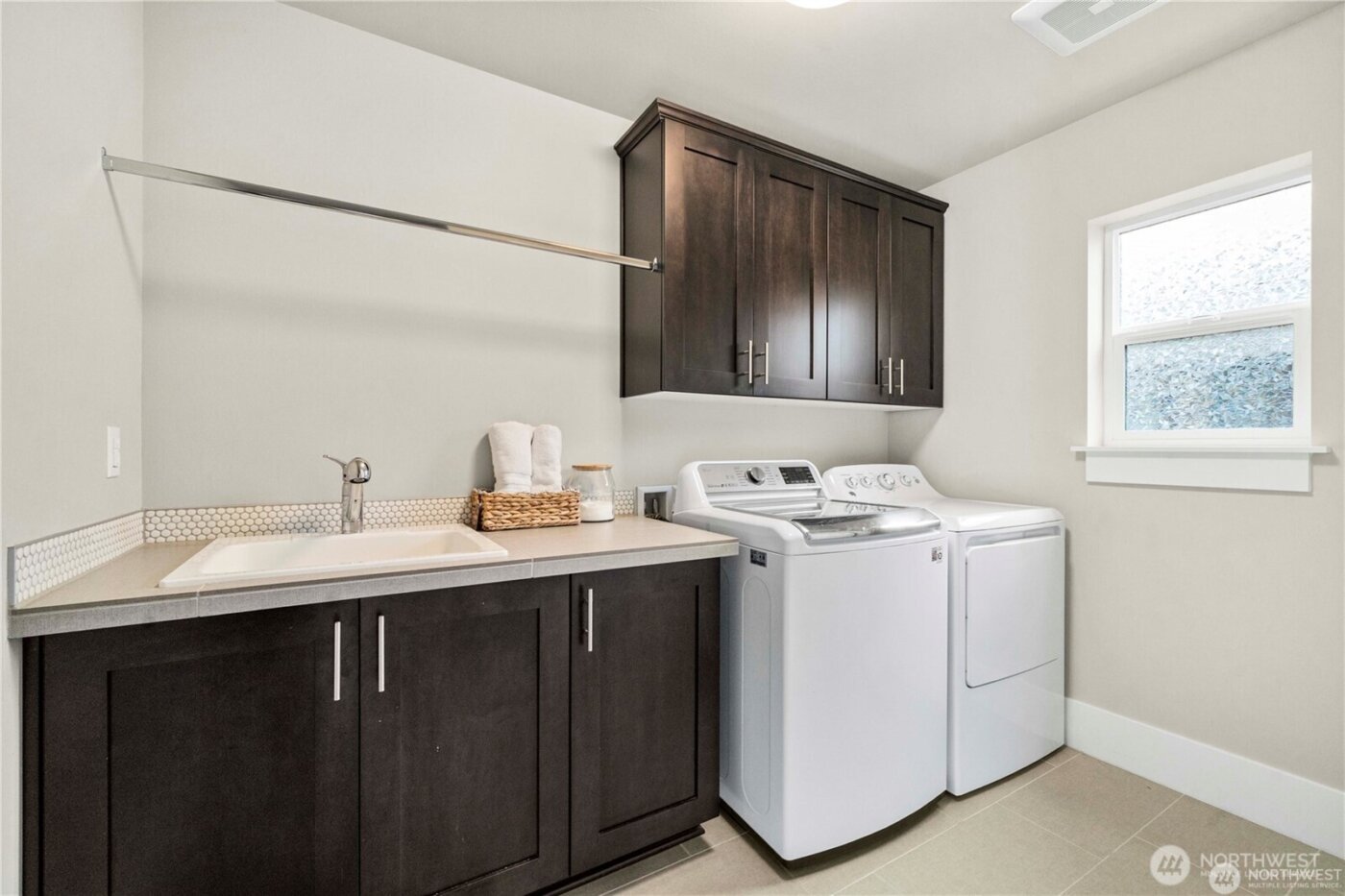 17552 SE 188th Place , Renton, WA 98058