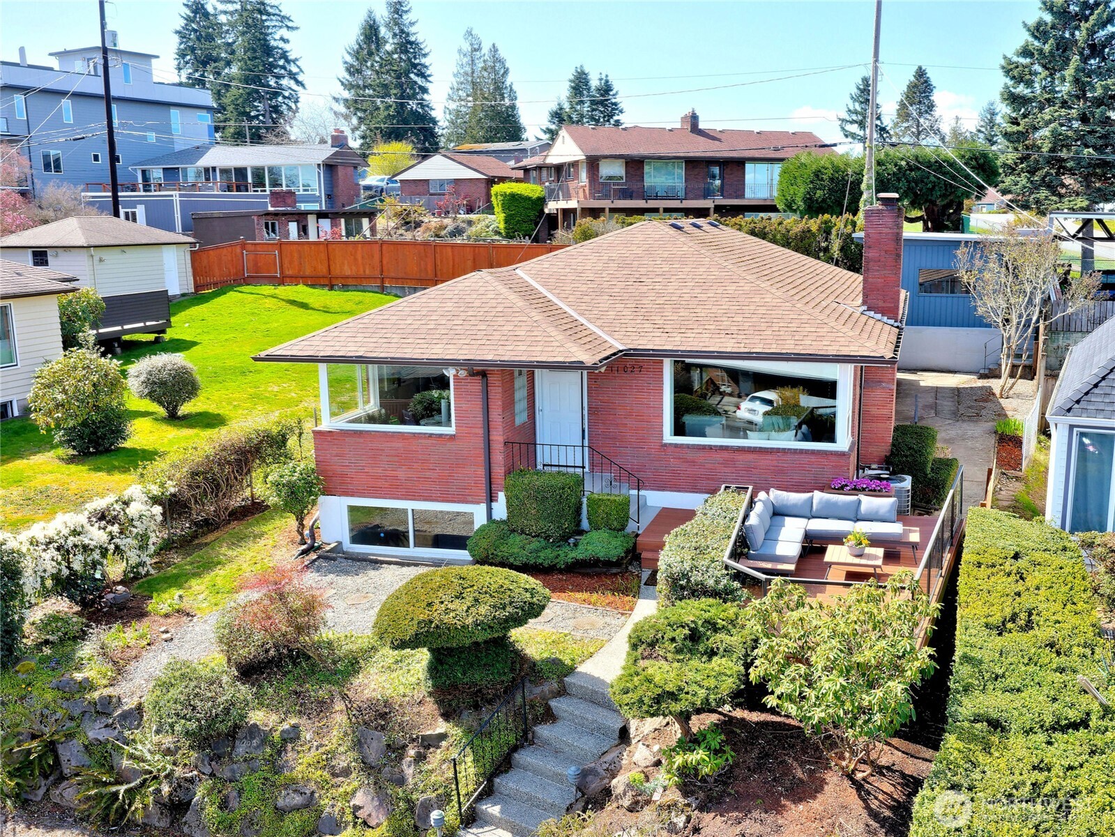 11027 Auburn Avenue S, Seattle, WA 98178