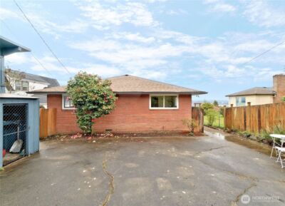 11027 Auburn Avenue S, Seattle, WA 98178 - Photo 29