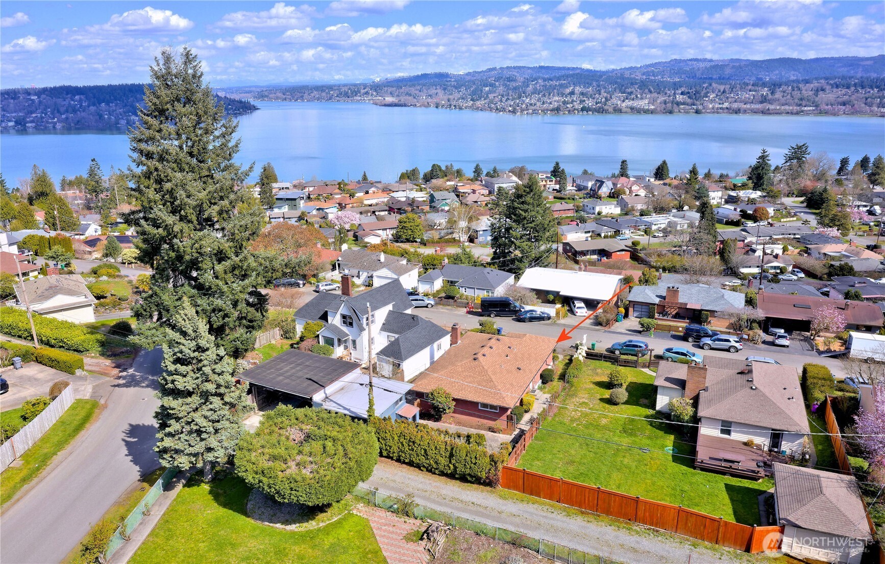 11027 Auburn Avenue S, Seattle, WA 98178