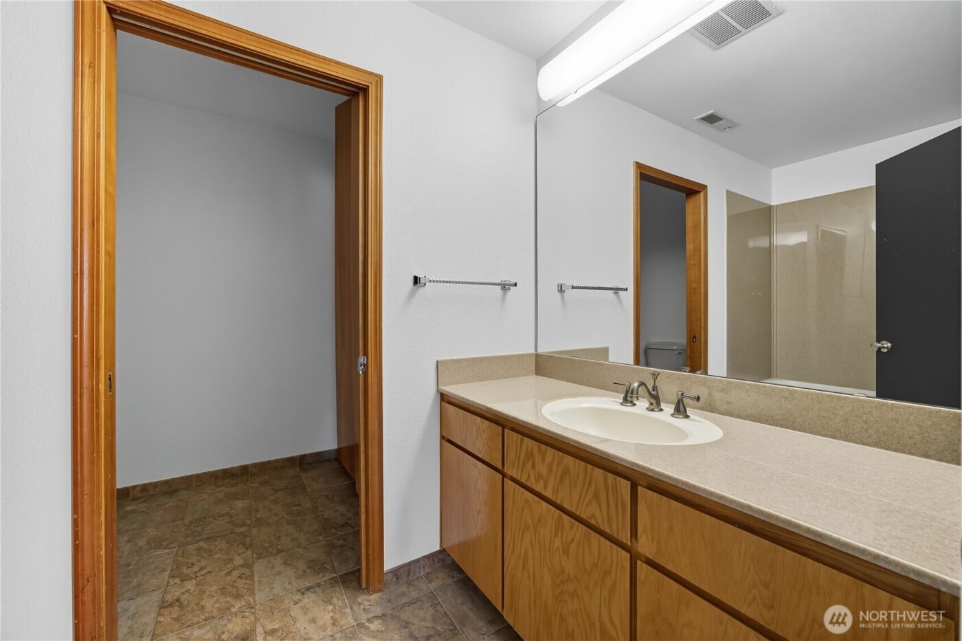 5404 Collins Road , West Richland, WA 99353