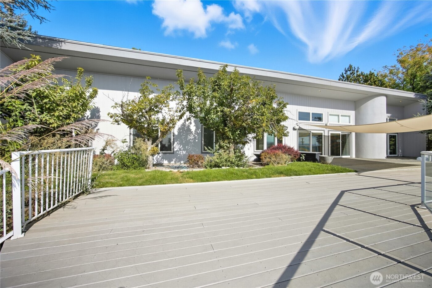 5404 Collins Road , West Richland, WA 99353