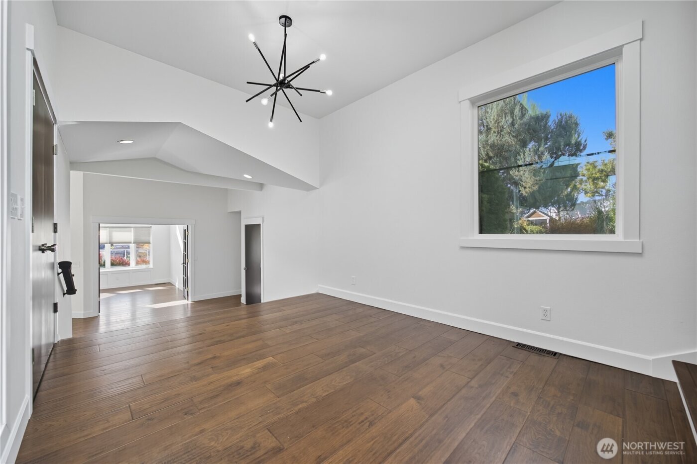 5404 Collins Road , West Richland, WA 99353