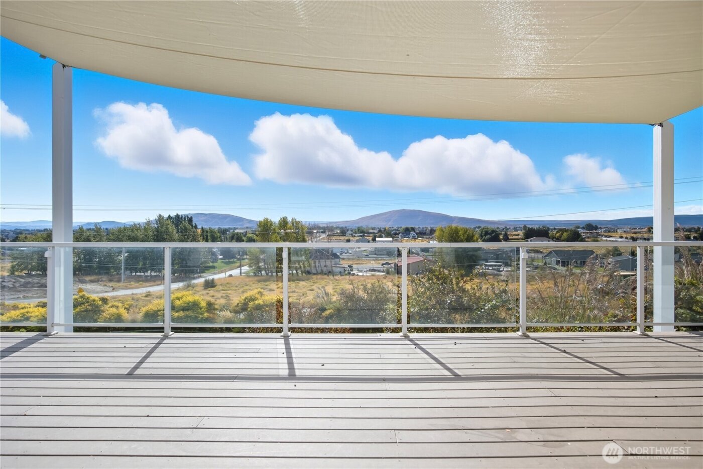 5404 Collins Road , West Richland, WA 99353