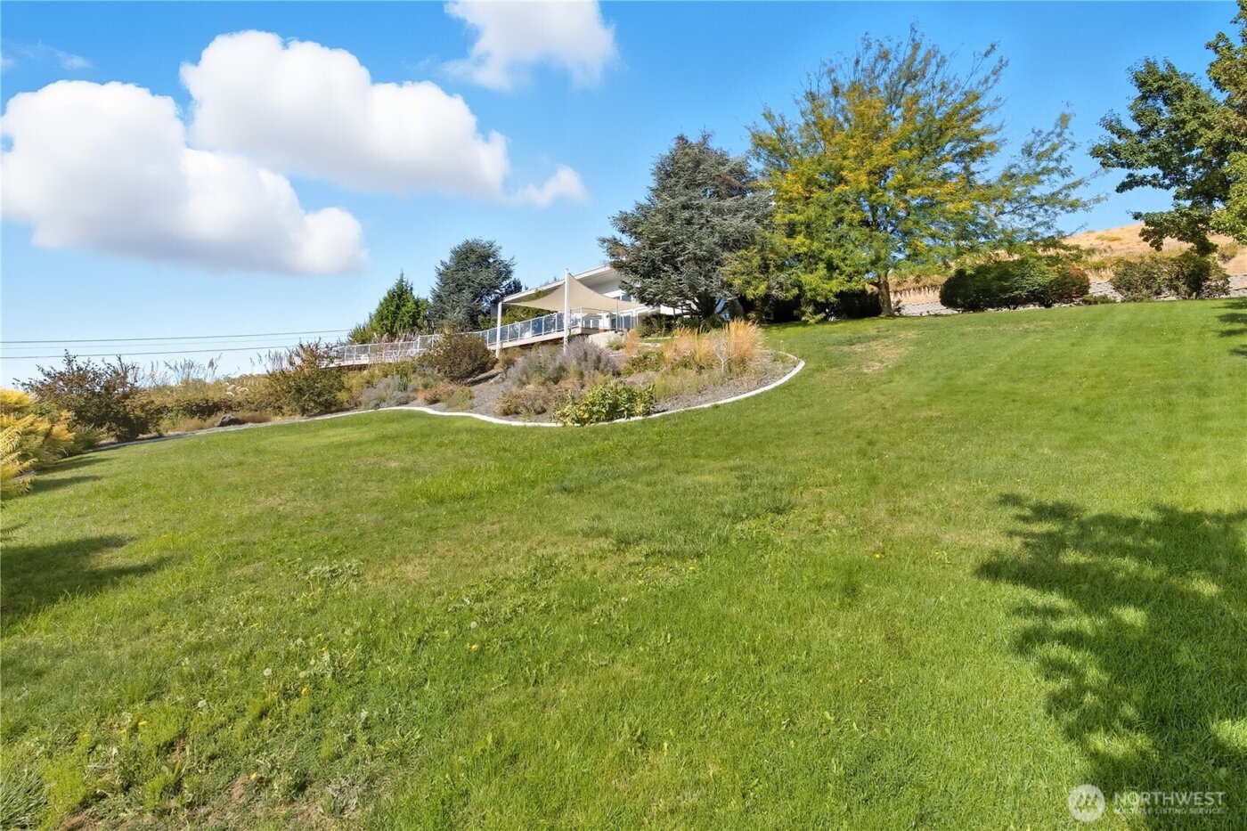 5404 Collins Road , West Richland, WA 99353