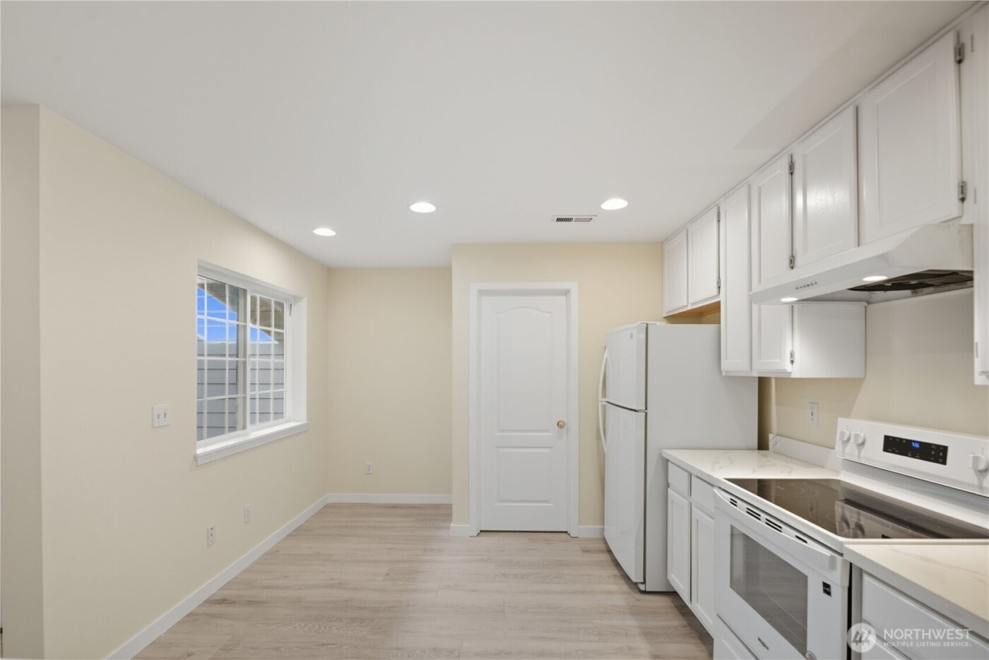 1430 W Casino Road #272, Everett, WA 98204