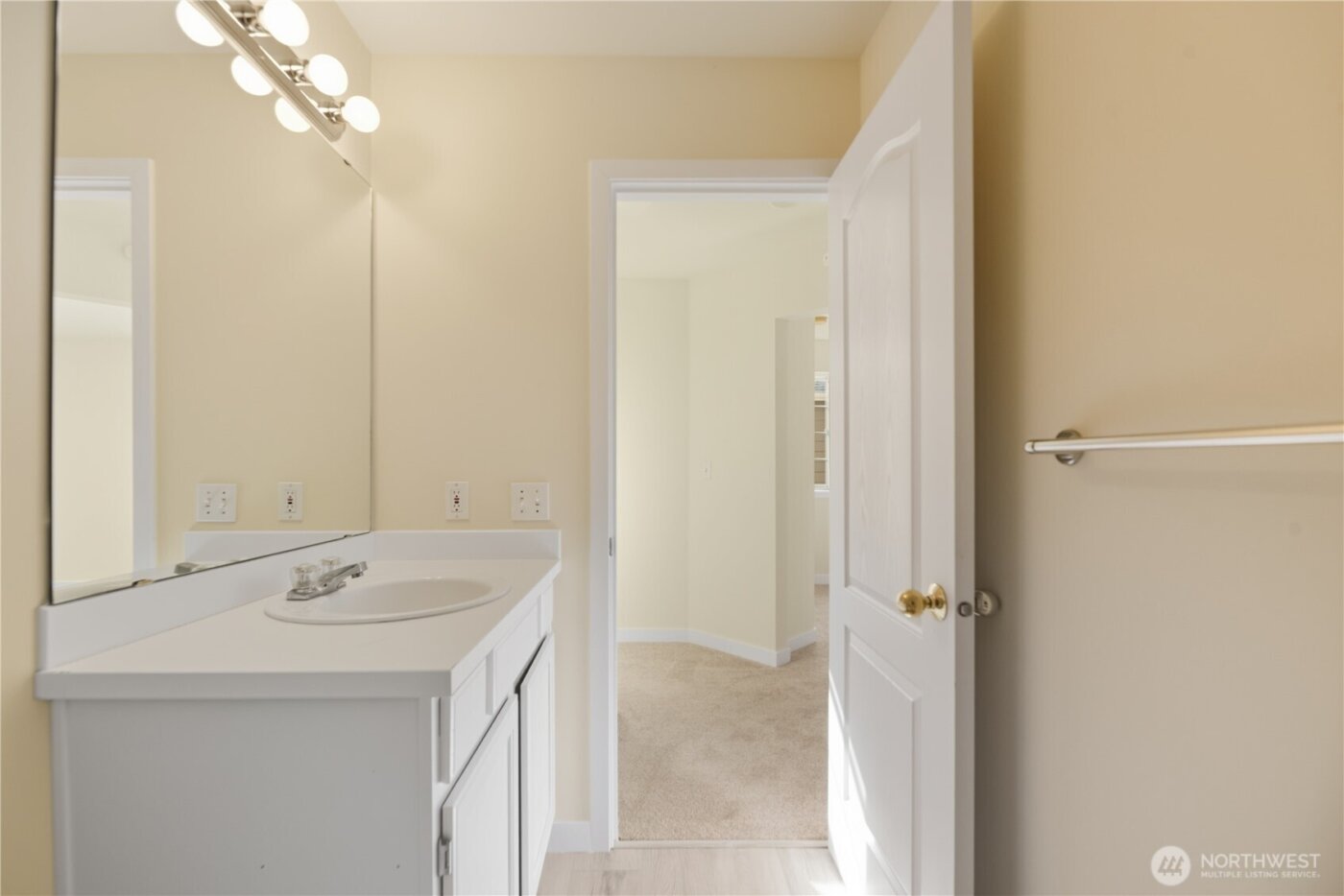 1430 W Casino Road #272, Everett, WA 98204