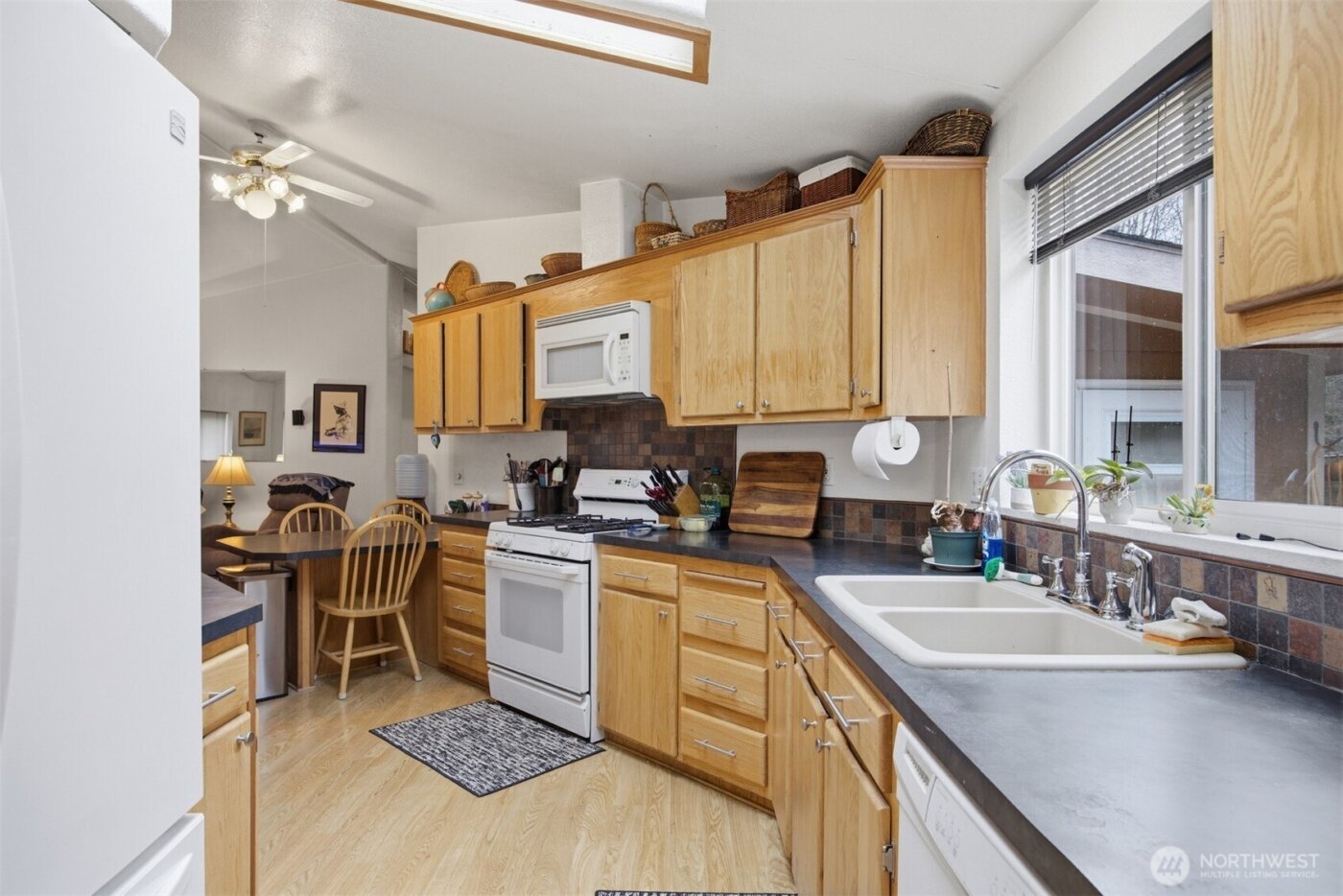 1904 Yew Street Road , Bellingham, WA 98229