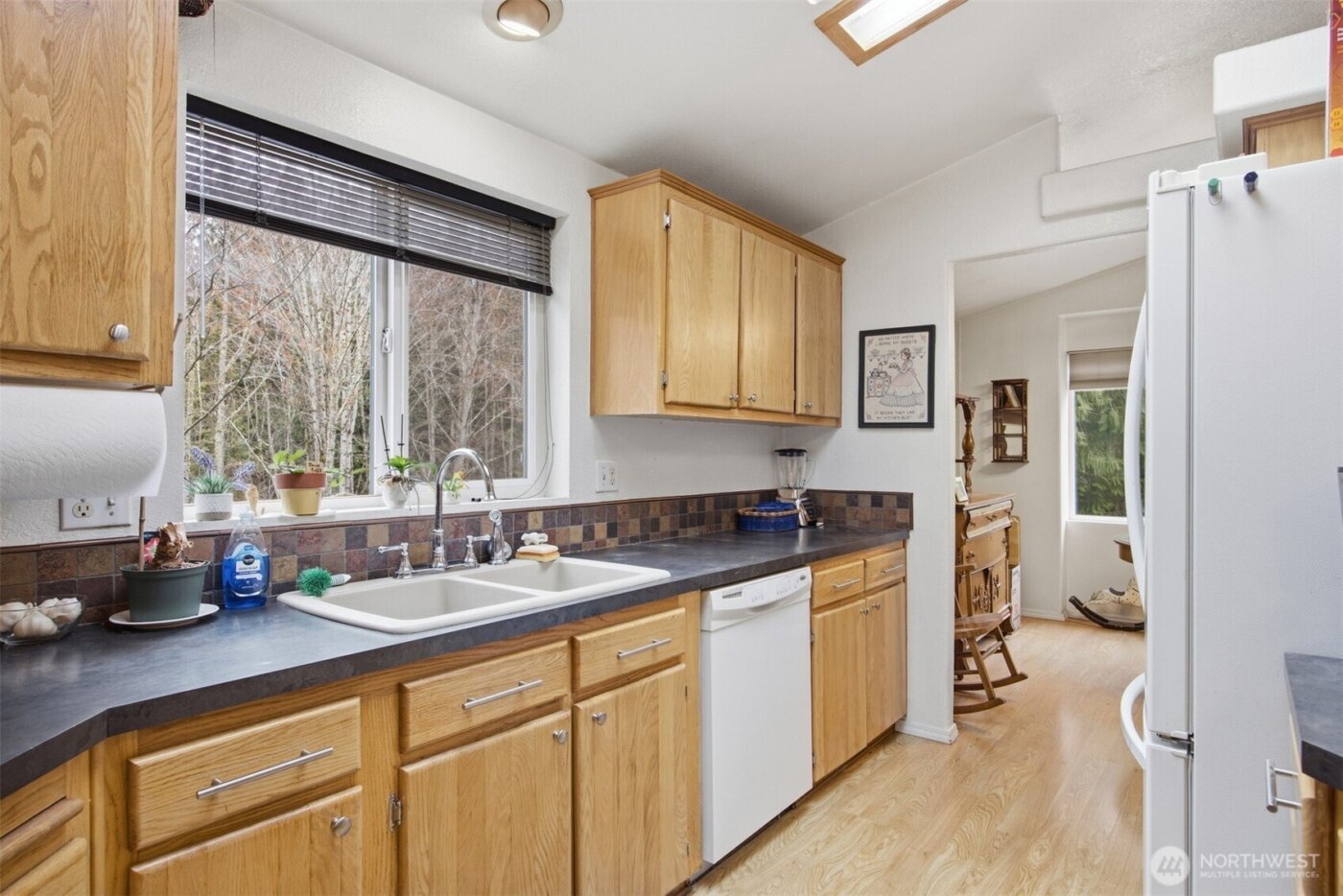 1904 Yew Street Road , Bellingham, WA 98229