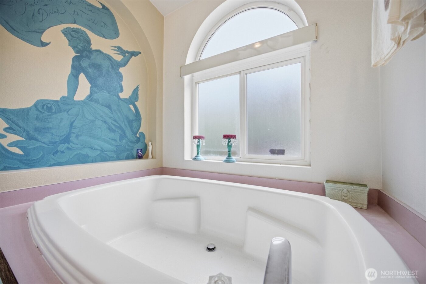 1904 Yew Street Road , Bellingham, WA 98229