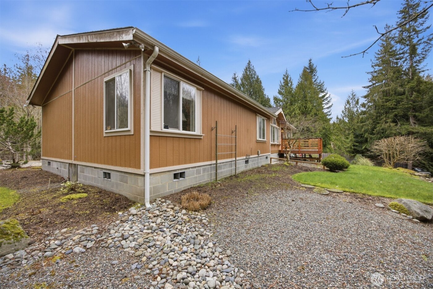 1904 Yew Street Road , Bellingham, WA 98229