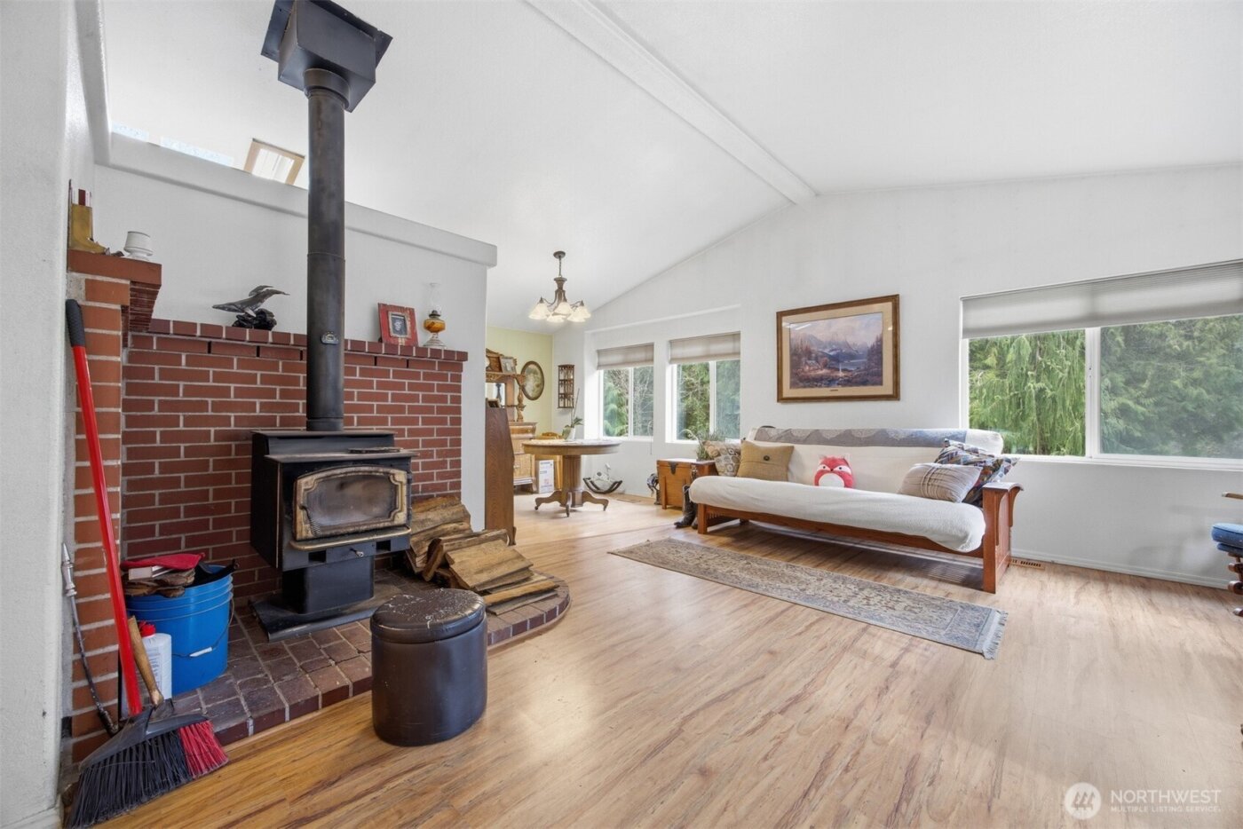 1904 Yew Street Road , Bellingham, WA 98229