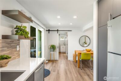 9240 30th Avenue SW, Seattle, WA 98126 - Photo 12