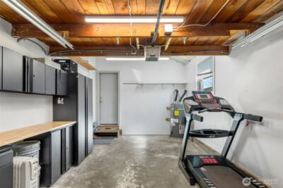 9240 30th Avenue SW, Seattle, WA 98126 - Photo 23