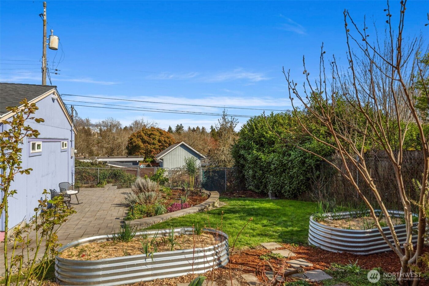 9240 30th Avenue SW, Seattle, WA 98126