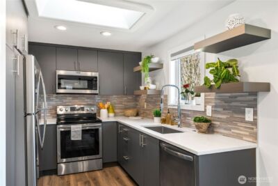 9240 30th Avenue SW, Seattle, WA 98126 - Photo 9