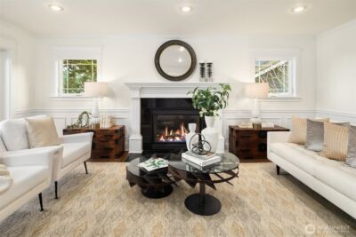 407 35th Avenue S, Seattle, WA 98144 - Photo 2