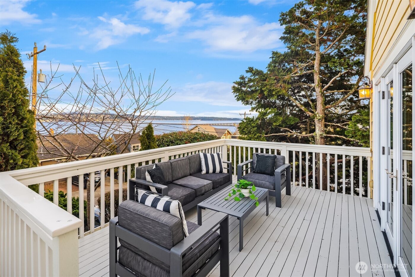 407 35th Avenue S, Seattle, WA 98144