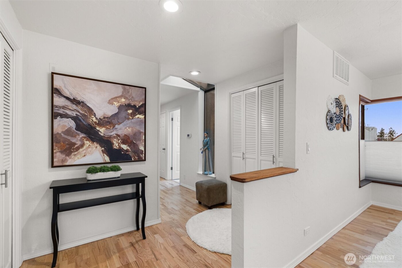 1627 California Avenue SW #4, Seattle, WA 98116