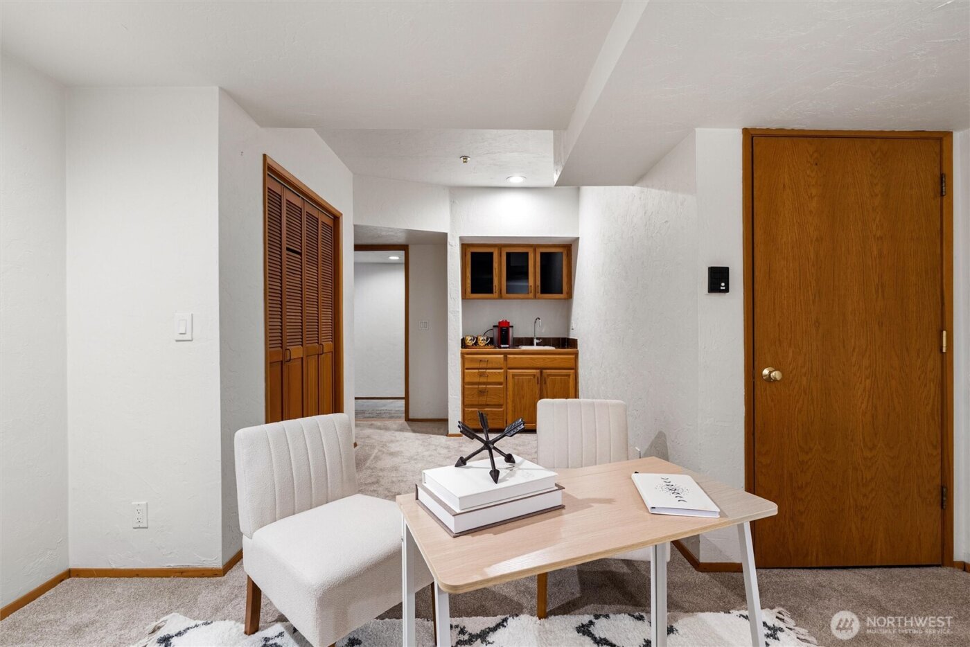 1627 California Avenue SW #4, Seattle, WA 98116